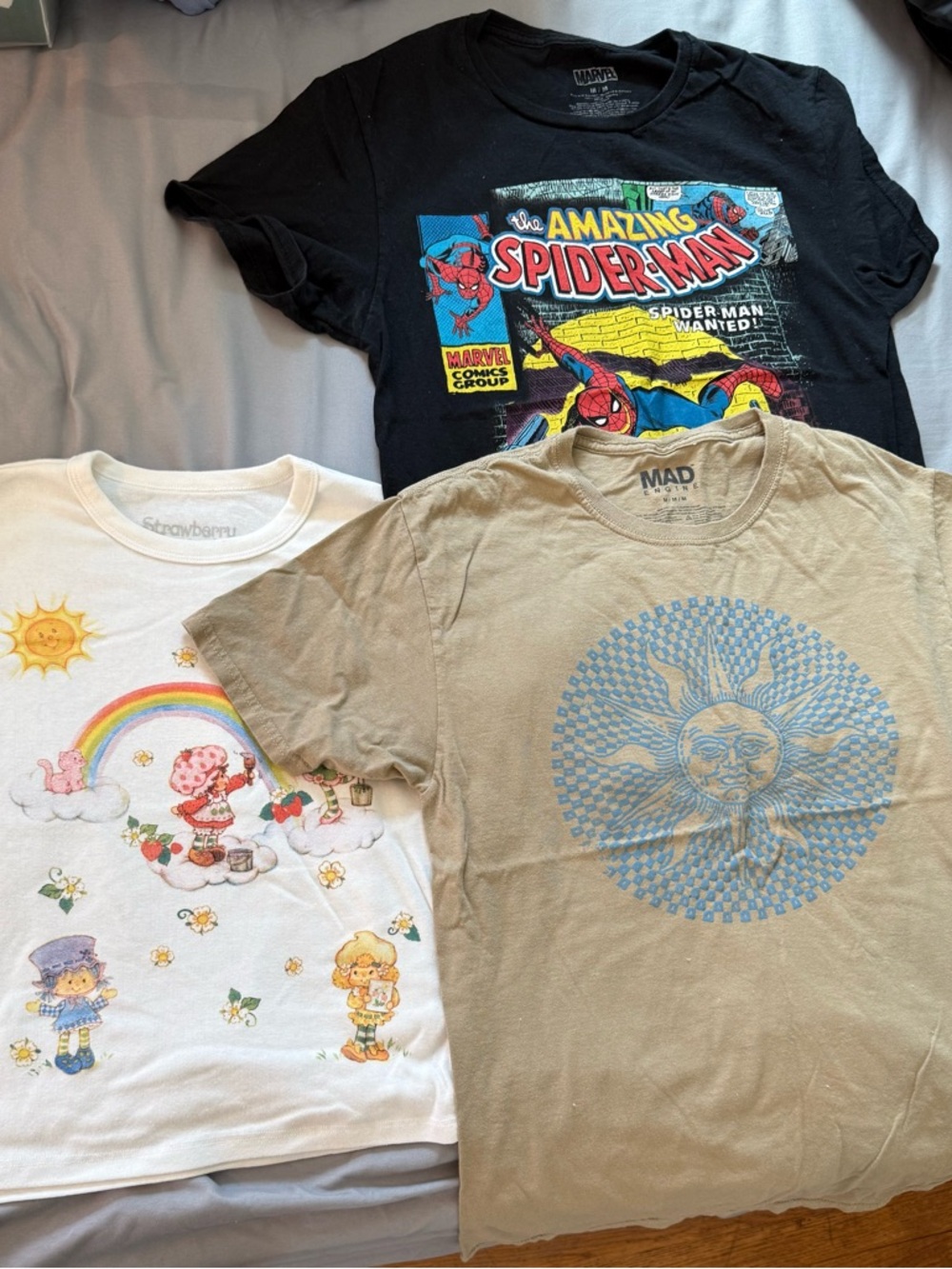 3 for 1 Graphic T-Shirt in Tan